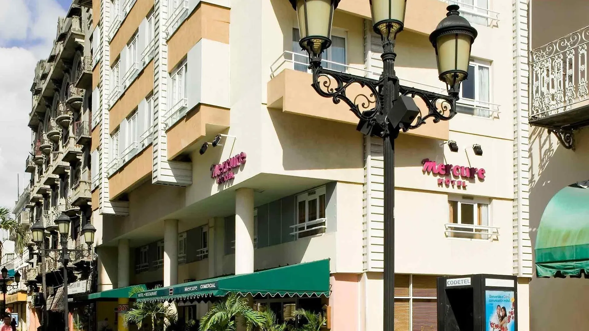 ***  ホテル Novus Plaza Hodelpa サントドミンゴ ドミニカ共和国