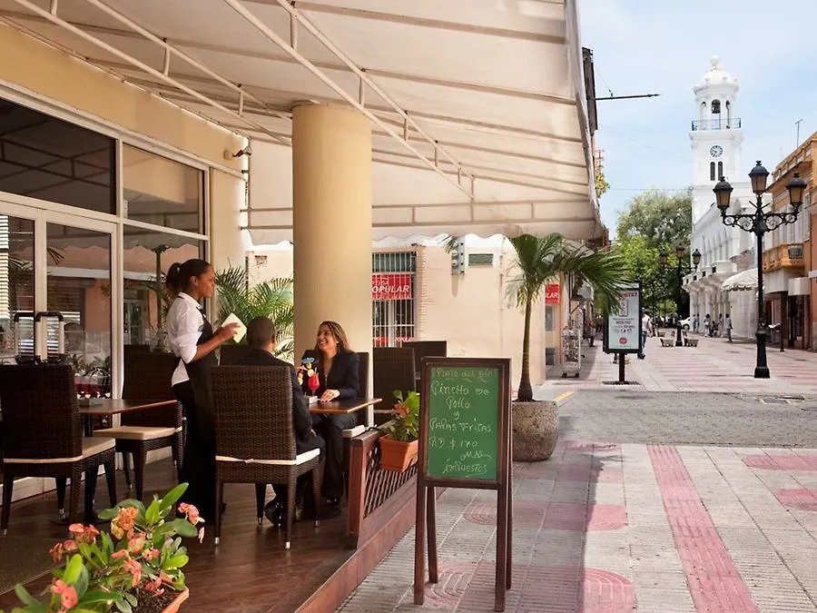 ホテル Novus Plaza Hodelpa サントドミンゴ
